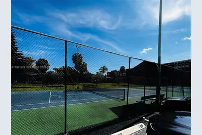 2001 Atlantic Shores Blvd #409, Hallandale Beach, FL 33009 - Photo 20