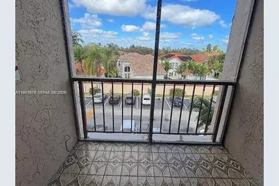 2001 Atlantic Shores Blvd #409, Hallandale Beach, FL 33009 - Photo 22