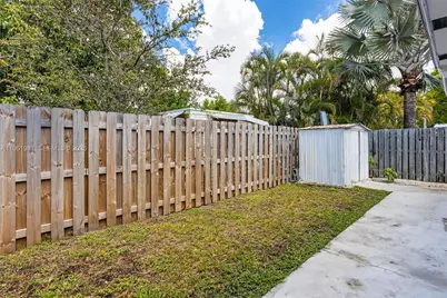 3241 NE 17th Ave #S, Oakland Park, FL 33334 - Photo 34