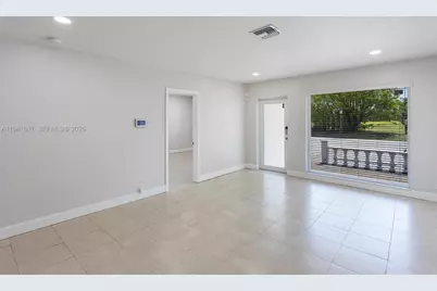 3241 NE 17th Ave #S, Oakland Park, FL 33334 - Photo 10