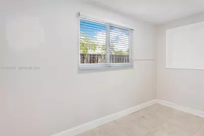 3241 NE 17th Ave #S, Oakland Park, FL 33334 - Photo 32