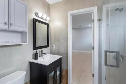 3241 NE 17th Ave #S, Oakland Park, FL 33334 - Photo 16