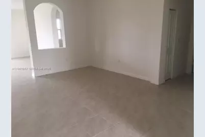 11842 SW 253rd Ter, Homestead, FL 33032 - Photo 14