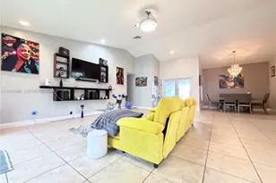 9425 NW 46th St, Sunrise, FL 33351 - Photo 10