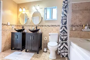 9425 NW 46th St, Sunrise, FL 33351 - Photo 32