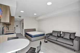 121 NE 5th St, Miami, FL 33132 - Photo 24