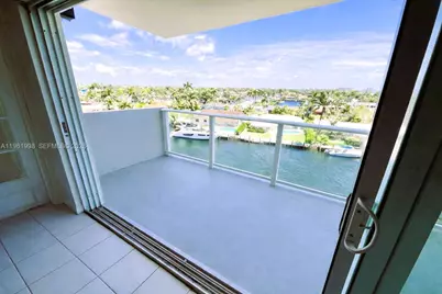 140 NE 28th Ave #607, Pompano Beach, FL 33062 - Photo 4