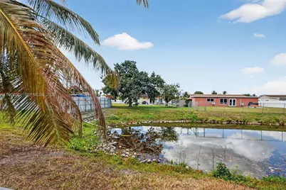 16832 NW 52nd Ave, Miami Gardens, FL 33055 - Photo 36