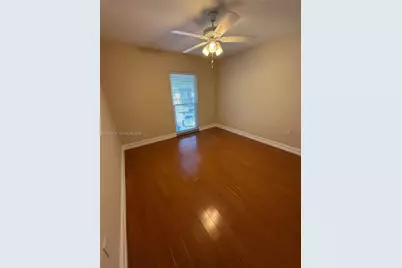 3326 Farragut St #6D, Hollywood, FL 33021 - Photo 12