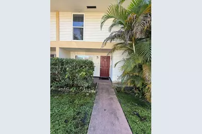 3326 Farragut St #6D, Hollywood, FL 33021 - Photo 1