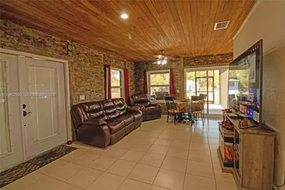 524 Horse Club Ave, Clewiston, FL 33440 - Photo 14