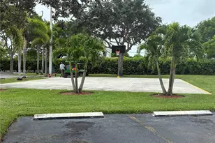 1403 S Liberty Ave, Homestead, FL 33034 - Photo 10