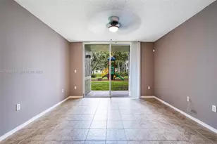 11133 SW 8th St, Pembroke Pines, FL 33025 - Photo 8