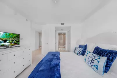 19501 W Country Club Dr #2513, Aventura, FL 33180 - Photo 14