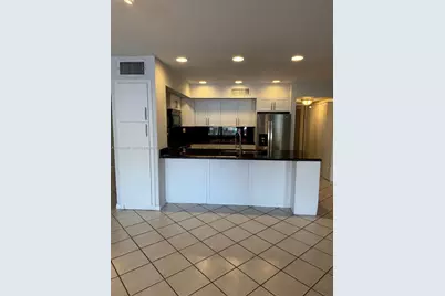 6417 Windmill Gate Rd #0, Miami Lakes, FL 33014 - Photo 4