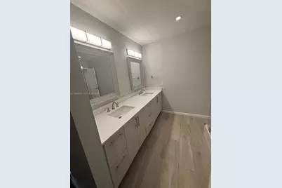 6417 Windmill Gate Rd #0, Miami Lakes, FL 33014 - Photo 14