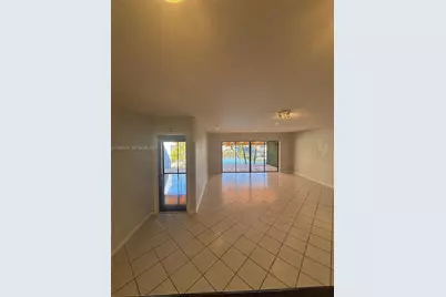 6417 Windmill Gate Rd #0, Miami Lakes, FL 33014 - Photo 6