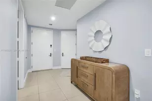 15901 Collins Ave, Sunny Isles Beach, FL 33160 - Photo 24