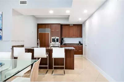 15901 Collins Ave #2303, Sunny Isles Beach, FL 33160 - Photo 6