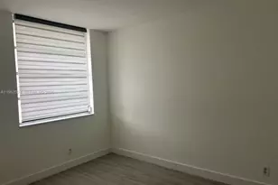 8560 N Sherman Cir, Miramar, FL 33025 - Photo 6