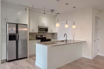 6701 Biscayne Blvd #303, Miami, FL 33138 - Photo 2