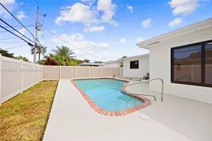 21 SE 7th St, Pompano Beach, FL 33060 - Photo 36