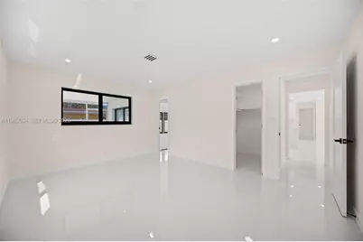 21 SE 7th St, Pompano Beach, FL 33060 - Photo 26