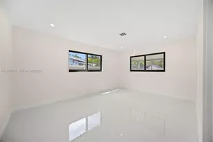 21 SE 7th St, Pompano Beach, FL 33060 - Photo 24