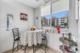 2649 NW 48th Terrace, Lauderdale Lakes, FL 33313 - Photo 4