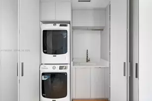 621 W 44th St, Miami Beach, FL 33140 - Photo 22