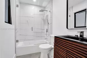 470 Petersburg Terrace, Plantation, FL 33325 - Photo 20