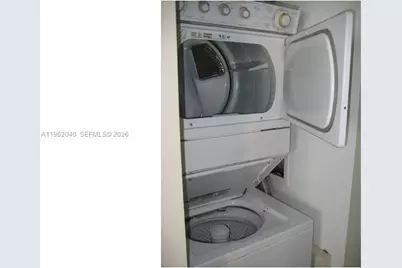 325 S Biscayne Blvd #3822, Miami, FL 33131 - Photo 40