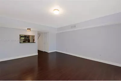 270 NW 107th Ave #208, Miami, FL 33172 - Photo 4