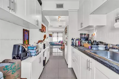 8550 Byron Ave #2H, Miami Beach, FL 33141 - Photo 16