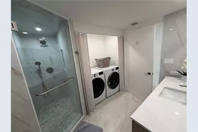 20191 E Country Club Dr #2009, Aventura, FL 33180 - Photo 32