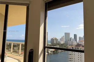 20191 E Country Club Dr, Aventura, FL 33180 - Photo 30