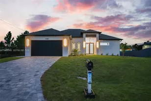 1138 Garibaldi St, Lehigh Acres, FL 33974 - Photo 2