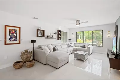 17605 SW 86th Ave, Palmetto Bay, FL 33157 - Photo 6