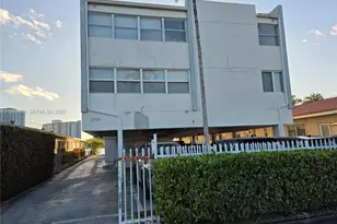 2150 Bay Dr, Miami Beach, FL 33141 - Photo 6
