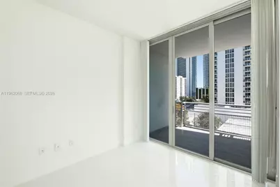 2200 NE 4th Ave #602, Miami, FL 33137 - Photo 14