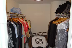 3725 S Ocean Dr, Hollywood, FL 33019 - Photo 24