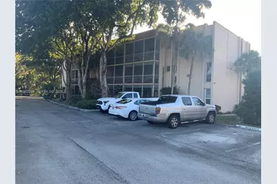 469 N Pine Island Rd #B305, Plantation, FL 33324 - Photo 32