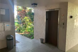 469 N Pine Island Rd, Plantation, FL 33324 - Photo 4