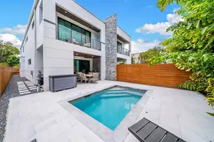 325 SW 16th St, Fort Lauderdale, FL 33315 - Photo 2