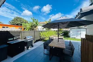 1851 NW 22nd Pl, Miami, FL 33125 - Photo 38
