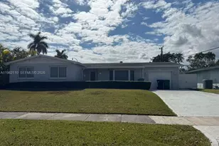 19020 SW 91st Ave, Cutler Bay, FL 33157 - Photo 18