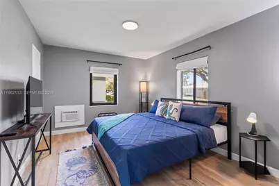 715 NE 6th St #1, Hallandale Beach, FL 33009 - Photo 10