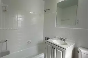 4236 Sea Grape Dr, Lauderdale by the Sea, FL 33308 - Photo 12