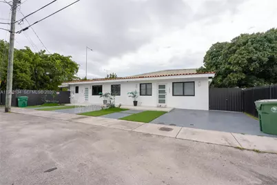 2840-2842 NW 13th St, Miami, FL 33125 - Photo 1