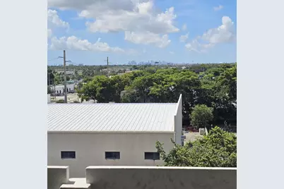 15600 NW 7th Ave #703, Miami, FL 33169 - Photo 4